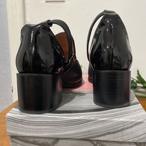 Jeffrey Campbell Walden - Picture 4 of 8